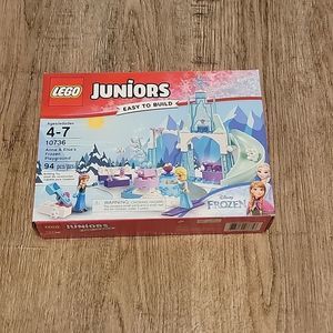 LEGO Juniors 10736 Disney Anna & Elsa's Frozen Playground New Sealed Box